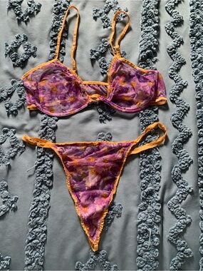 Victoria's Secret Rare Vintage Purple Floral Mesh Bra & Thong Set w/ Orange Trim